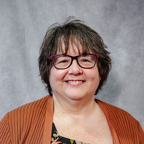 Headshot of Cynthia Stelle, Finance Manager at St. Luke's Memorial Episcopal Church in Tacoma, WA