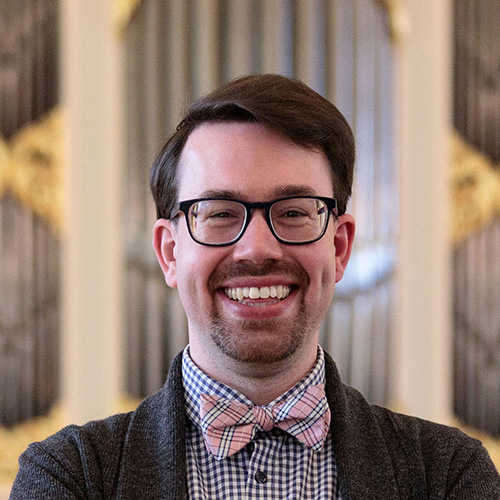 Headshot of Dr. Wyatt Smith, Music Director at St. Luke's Memorial Episcopal Church in Tacoma, WA